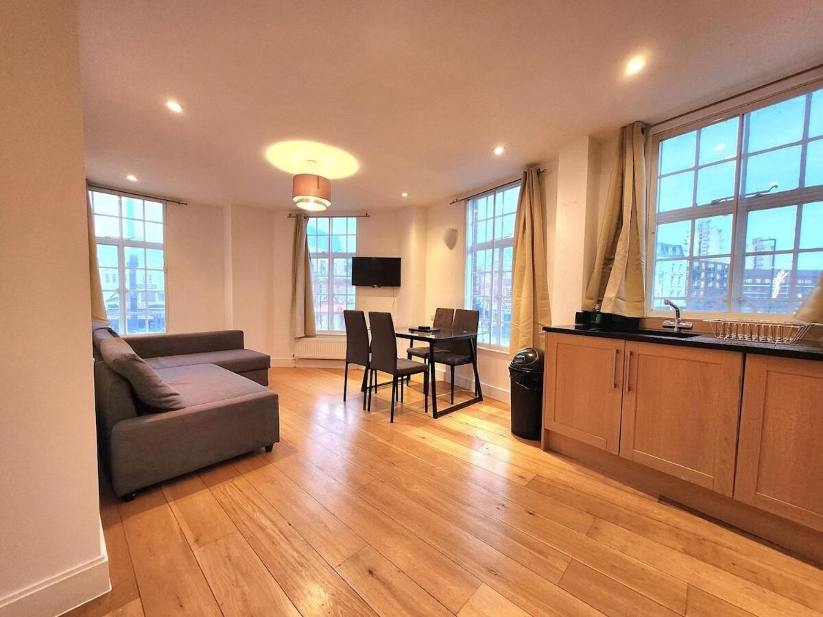 Appartamento Spacious 2-bed Flat - Close To Tube, Sleeps 6 *